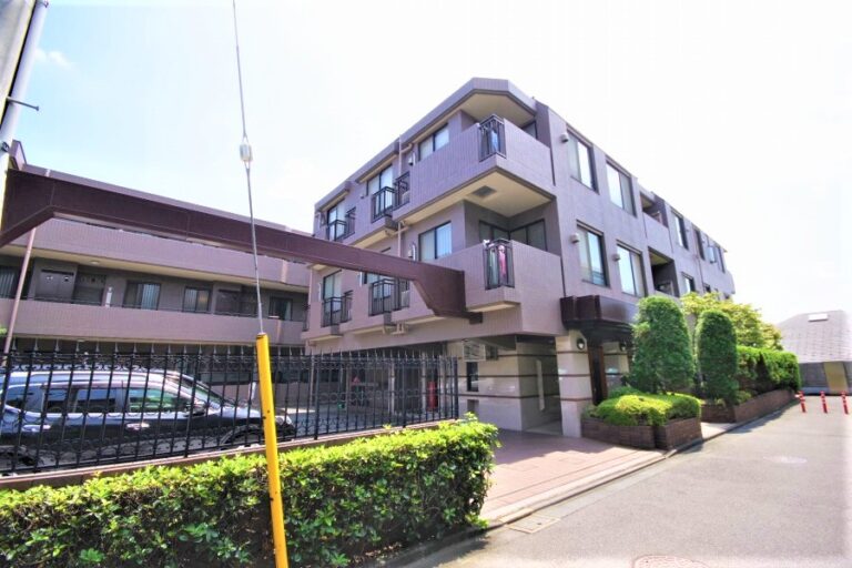 東急ドエル・アルス元代々木　外観と共用部 (1)